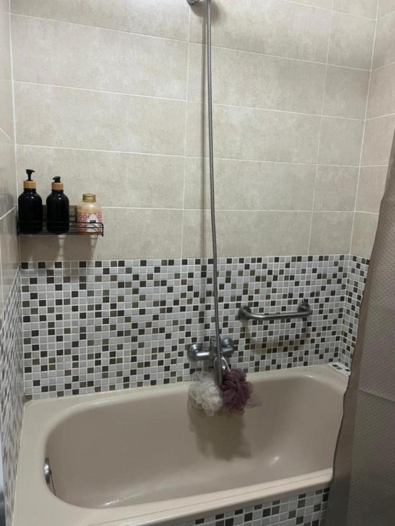 Disfruta De Exclusiva Habitacion Privada, A 5 Minutos De La Playa Vigo Extérieur photo