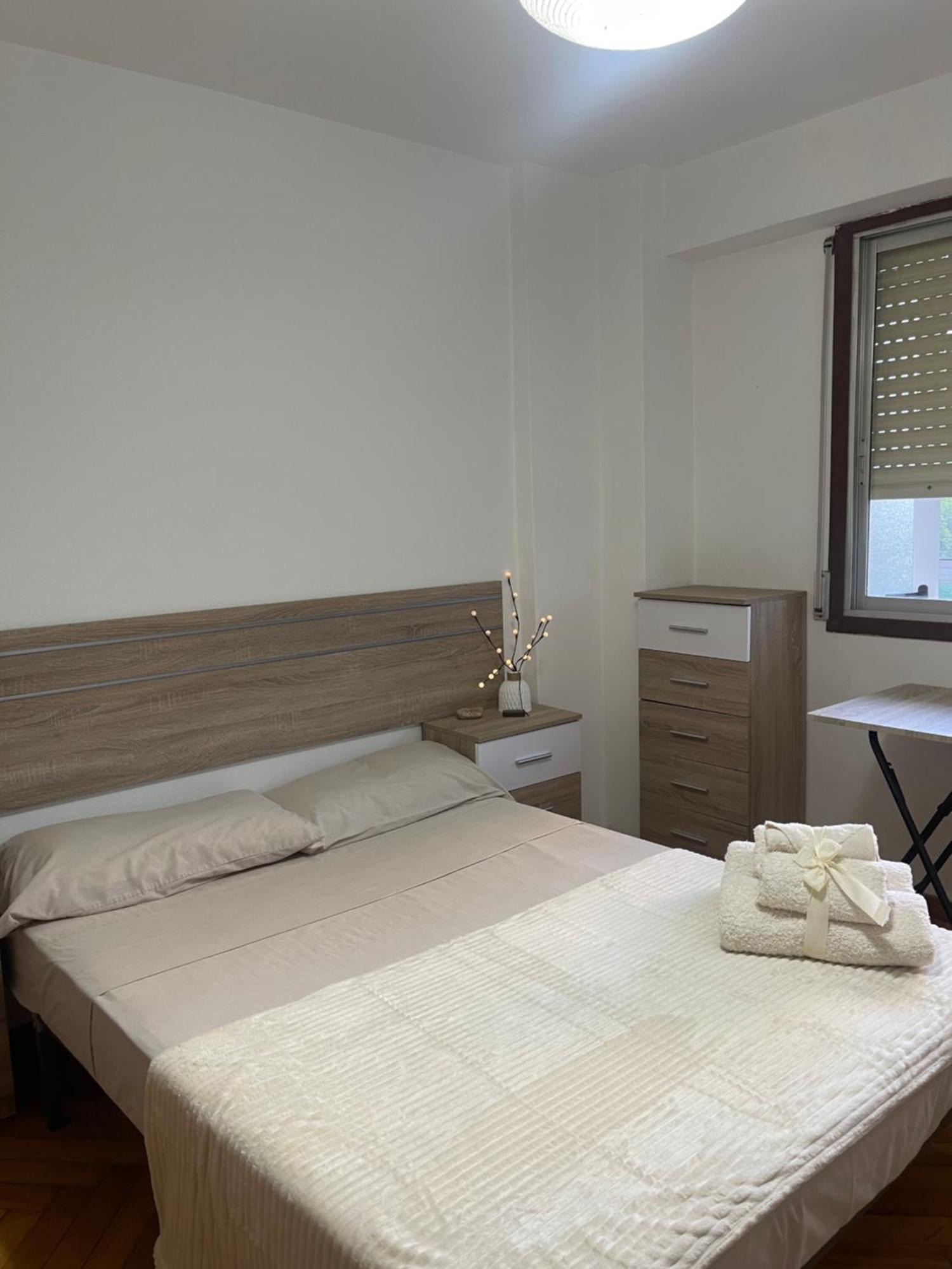 Disfruta De Exclusiva Habitacion Privada, A 5 Minutos De La Playa Vigo Extérieur photo